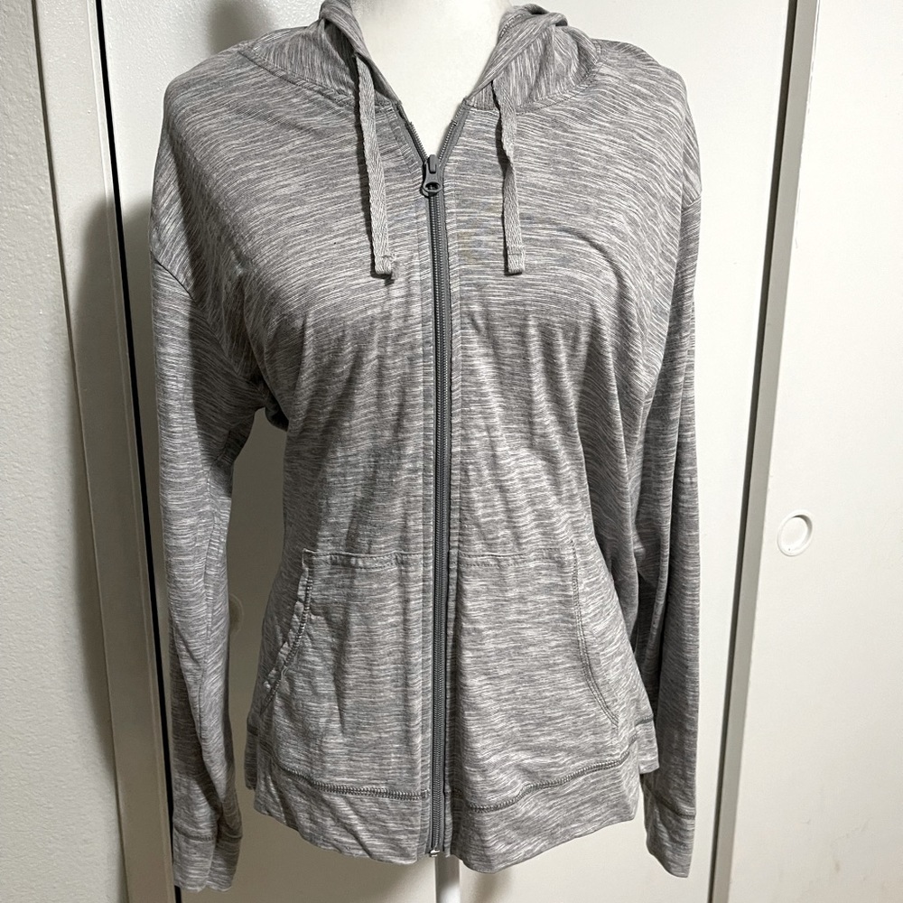 Hanes sweater